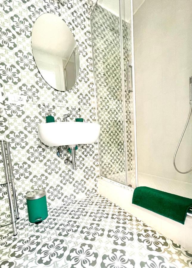 רומא The Savoy Suite מראה חיצוני תמונה